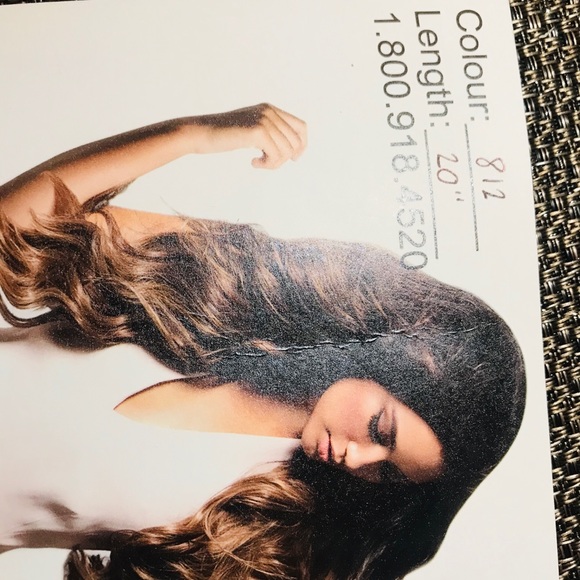 100% Remy Hair - Blond Highlights 20” - Picture 7 of 9